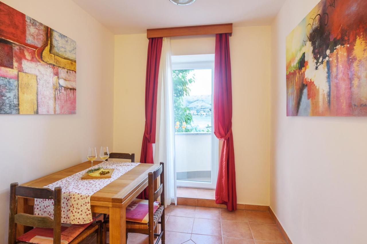 Apartmani "Jadran" Pag Town Exterior photo