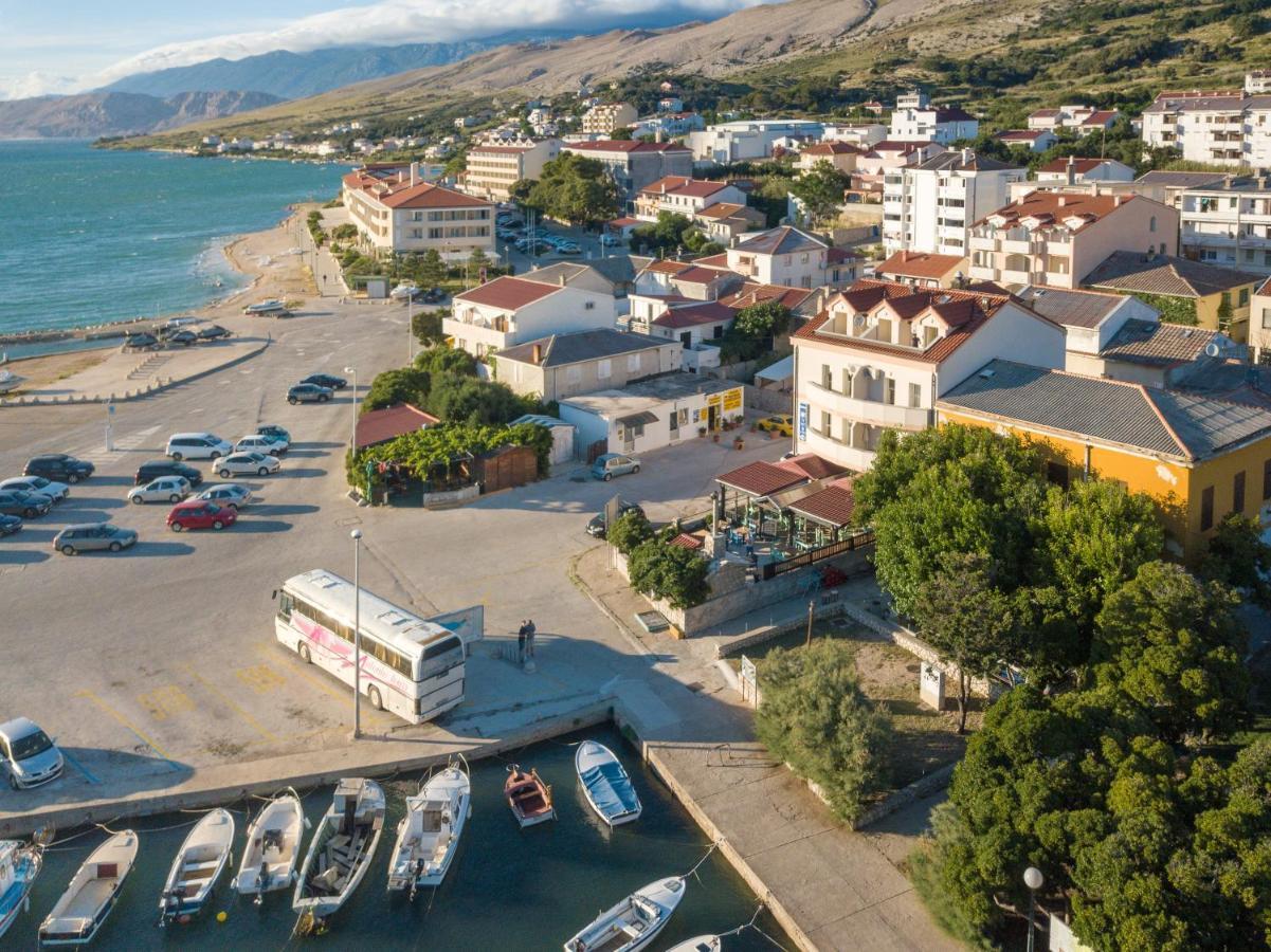 Apartmani "Jadran" Pag Town Exterior photo